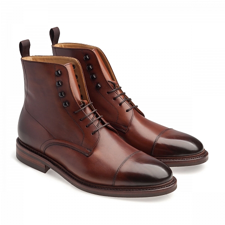 Cordwainer David Elba Castagna